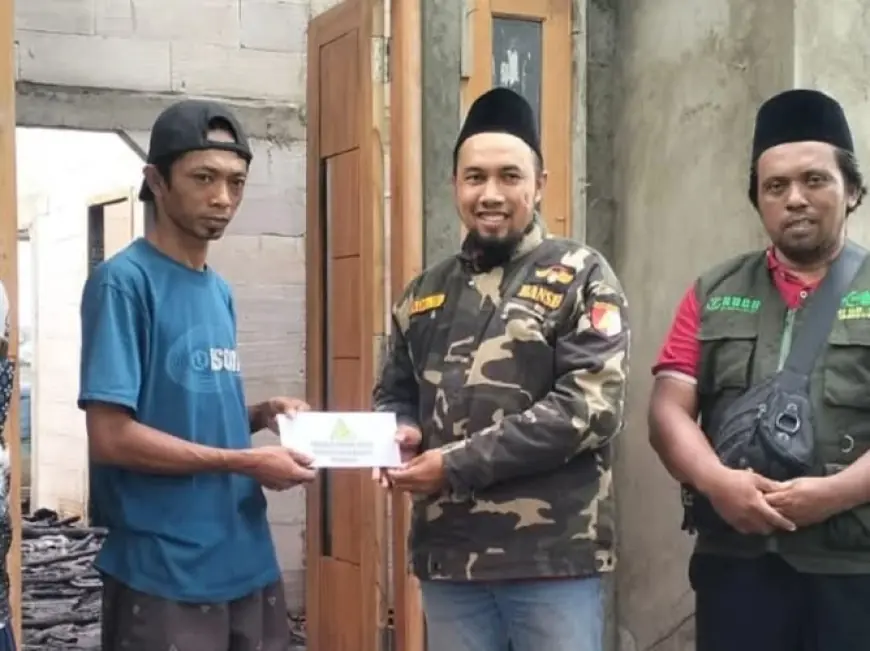 Kebakaran Rumah Warga di Jombang dapat Empati Sosial dari GP Ansor