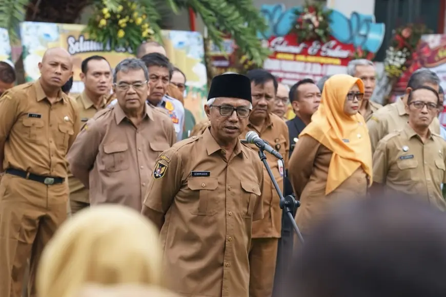 Pimpin Apel di Hari Pertama Kerja, Gus Qowim Ajak Satukan Tekad Wujudkan Kota Kediri MAPAN