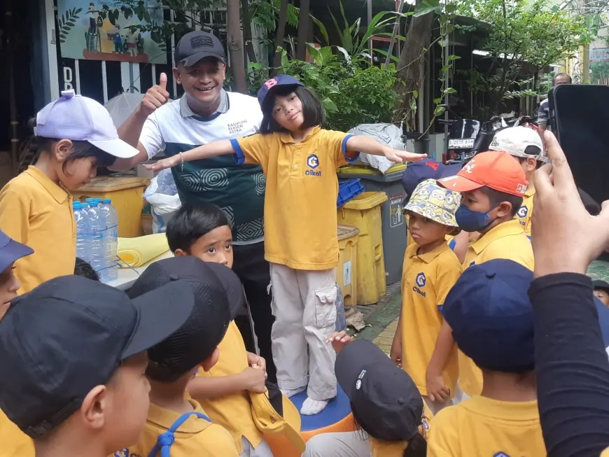 Dari Sampah Jadi Berkah: Siswa SD Cikal Menyelami Edukasi 3R di KBA Kampoeng Oase Ondomohen