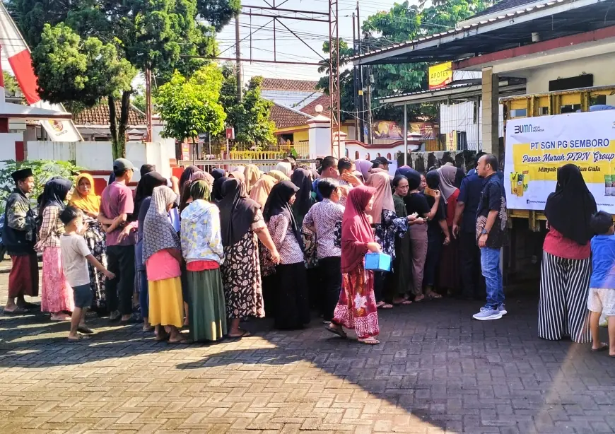 Pasar Murah Jelang Ramadan di Jember Diserbu Emak-Emak: Hitungan Menit, Minyak Goreng dan Gula Ludes