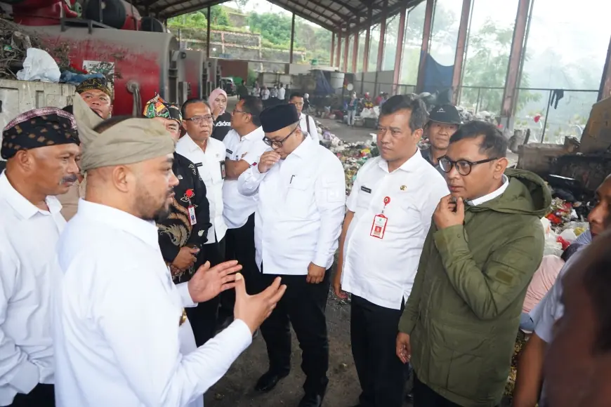 DPRD Kota Batu Desak Pemkot Sediakan Tempat Sampah Pilah di Fasilitas Umum