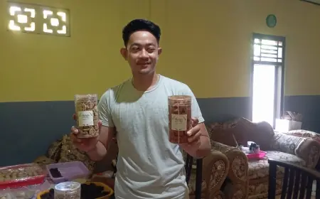Peyek Buatan Pemuda Asal Blitar Ini Laris hingga ke Luar Negeri