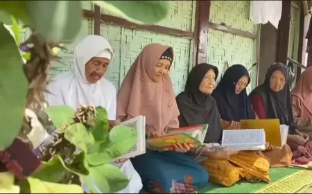 Sejuknya Pondok Ramadan Khusus Santriwati Lansia di Blitar