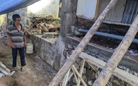 Terlalu Lama Tunggu Bantuan, Korban Bencana Alam Terpaksa Berutang Demi Perbaiki Rumah