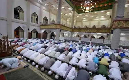 Sudah Laksanakan Salat Tarawih di 10 Malam Ramadan, Ini Keutamaannya!