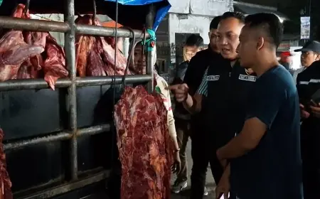 Antisipasi Peredaran Daging Glonggongan, Dinas Peternakan dan Polres Pasuruan Sidak Pasar Tradisional