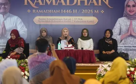 Tausiyah Ramadan, Mbak Cicha Sebut Keluarga sebagai Pilar Ketahanan Bangsa