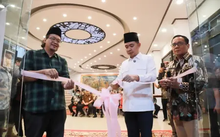 Mudahkan Masyarakat Sampaikan Keluh Kesah, Bupati Jember Launching Layanan Wadul Gus' e