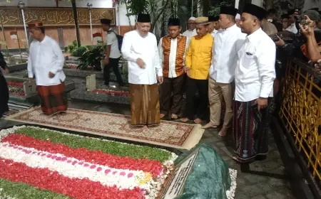 Pesantren Tebuireng Jombang Mendadak Didatangi Menteri dari Partai Golkar, Minta Nasehat Kiai