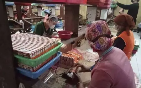 Pemkot Blitar Minta Perusahaan Bayar THR Karyawan Tepat Waktu