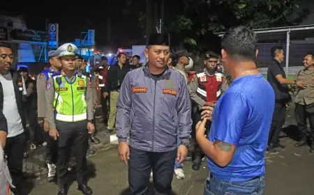 Pastikan Warga Beribadah dengan Aman, Kapolres Malang Ikut Patroli Ramadan