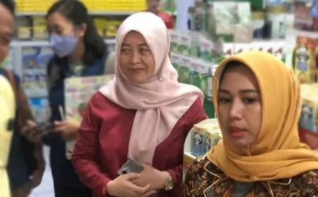 Dinkes Kota Mojokerto Bawa Makanan Mengandung Boraks ke Laboratorium