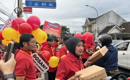 Berkolaborasi dalam Kebaikan di Bulan Ramadan, Alfamart, Alfagift dan Wings Group Bagi-Bagi Nasi Kotak Gratis