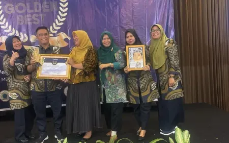 Raih Indonesian Golden Best Awards 2025, RSUD Sampang Janji Tingkatkan Layanan