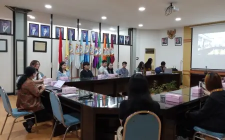 Konferensi Pers UKWMS: Apresiasi Mahasiswa Berprestasi, dari Inovasi hingga Ke Kanada