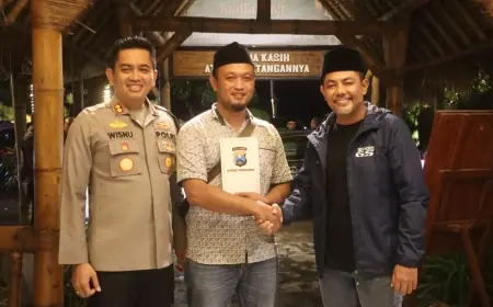 Tuai Pujian Saat Lumpuhkan Pelaku Begal, Polisi di Probolinggo Diganjar Hadiah oleh Kapolres dan Bupati