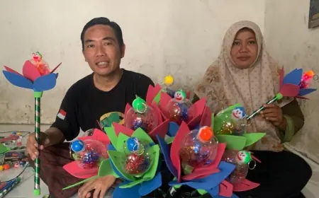Warga Jombang Ciptakan Lampion Takbir Ramah Anak Pengganti Obor Bambu