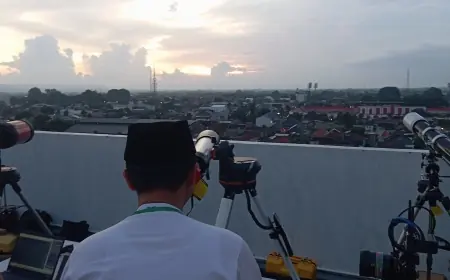 Besok, Kemenag Kota Blitar Menggelar Rukyatul Hilal Penentuan 1 Syawal di Rooftop Hotel