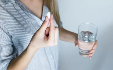 Waktu Minum Obat: Sebelum atau Sesudah Makan?