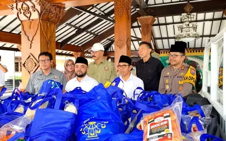 Jawa Timur Park Group Berbagi di Kota Batu