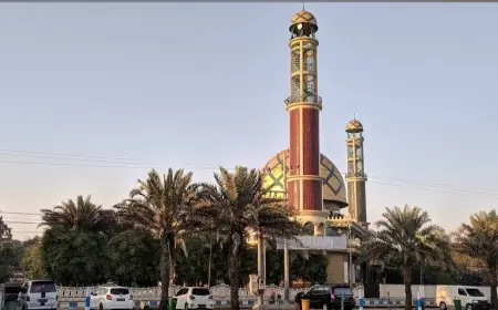Daftar Wisata Religi di Madura yang Selalu Ramai Setiap Lebaran