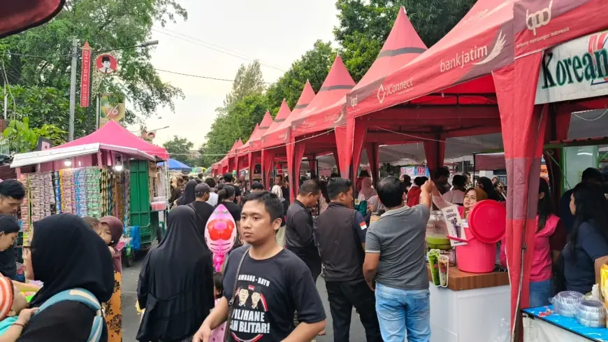 Kenanga Ramadan Street Food Kota Blitar Jadi Surganya Pemburu Takjil