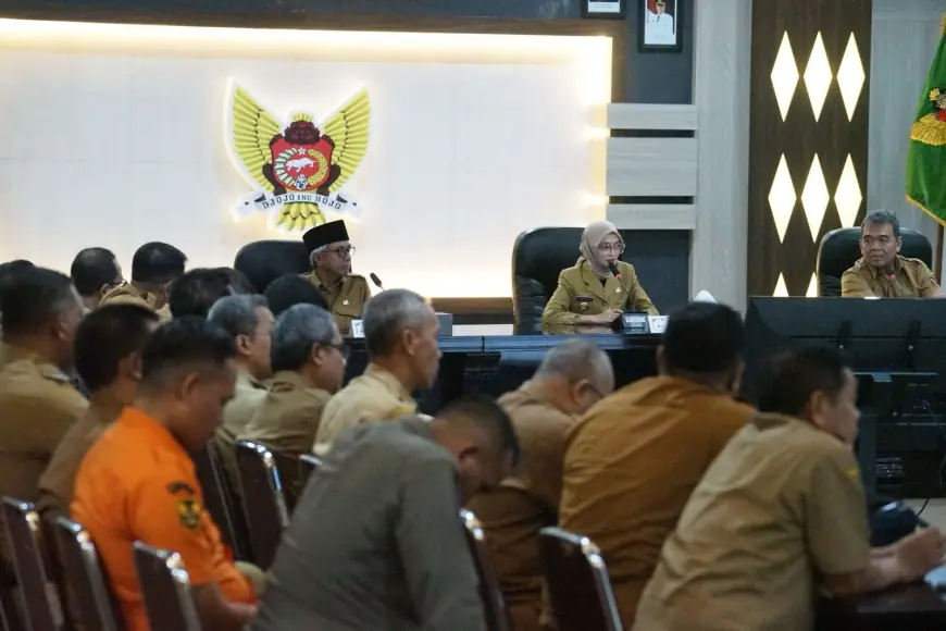 Lapor Mbak Wali, Kenaikan Insentif RT/RW, Posyandu dan Guru Ngaji Masuk Program 100 Hari Kerja Vinanda