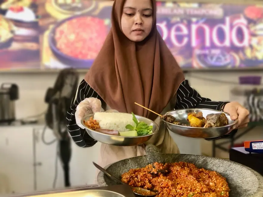 Sensai Berbuka Puasa dengan Sambel Tempong di Kota Mojokerto
