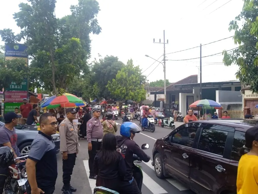 Jaga Kondusifitas Bulan Suci, Polres Madiun Kota Amankan Bazar Ramadan