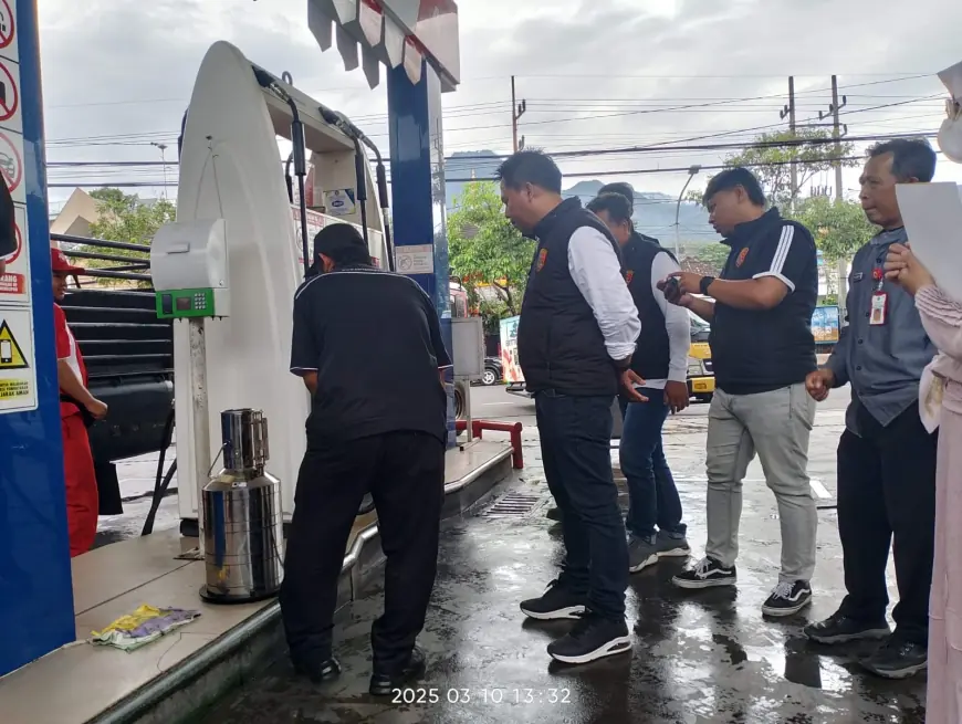 Polres Batu Sidak Takaran dan Stok Bahan Bakar di SPBU