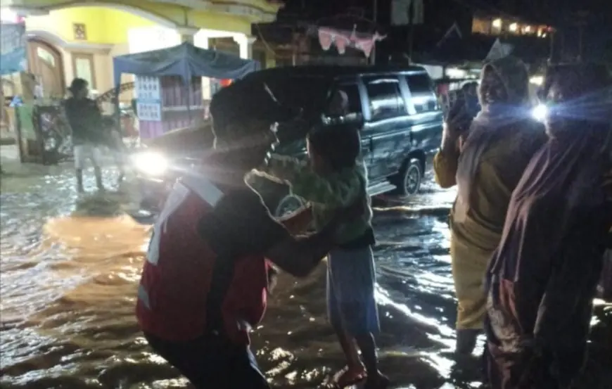 Banjir Terjang Probolinggo, 4 Desa di Krejengan Terdampak