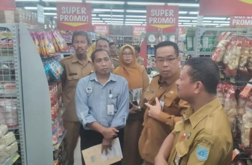 Sidak Swalayan, Wali Kota Probolinggo Temukan Makanan Mengandung Babi