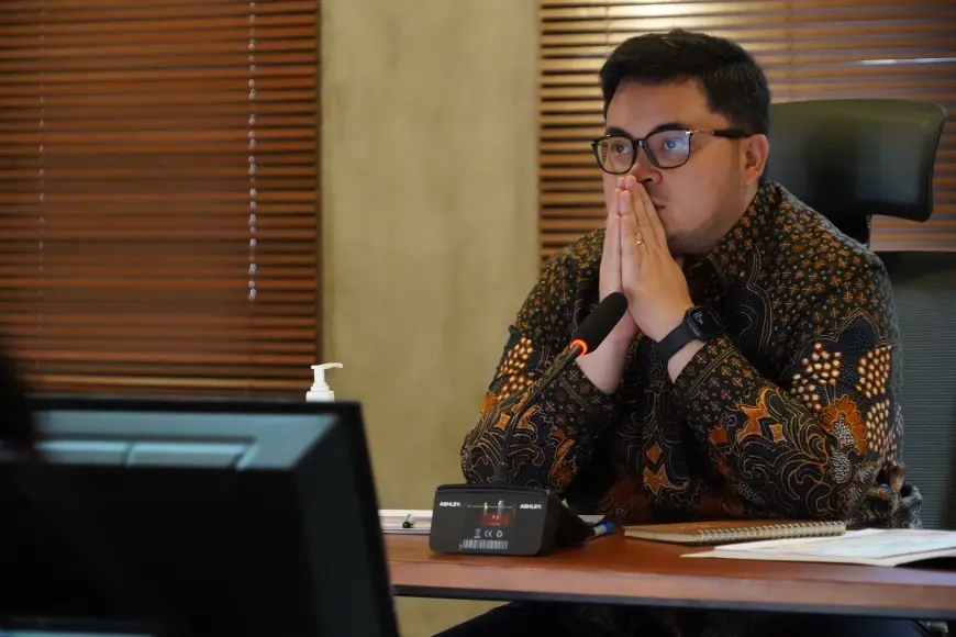Mas Dhito Instruksikan Dinas PUPR Prioritaskan Perbaikan Jalan Kabupaten