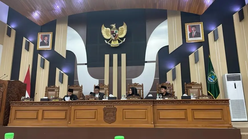 Perdana Ikuti Paripurna sebagai Bupati Pasuruan, Mas Rusdi Dapat Masukan Konstruktif dari Fraksi