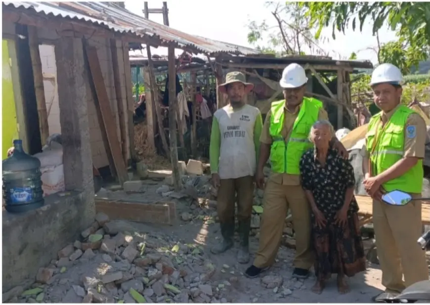 DPRPKP Nganjuk Terus Monitoring dan Evaluasi Pembangunan Rumah Bagi Korban Bencana
