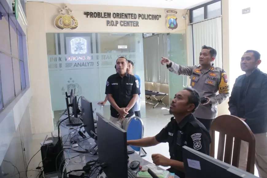 Cegah Kejahatan saat Mudik Lebaran, Polres Nganjuk Pantau CCTV
