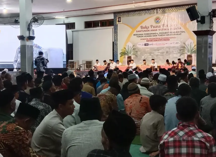 Ponpes Gadingmangu Jombang Salurkan Bantuan untuk Kaum Dhuafa dan Anak Yatim