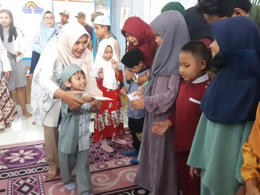 Menanam Empati Sejak Dini: Bakti Sosial Labschool UNESA 1 Bersama Anak-Anak Tunanetra