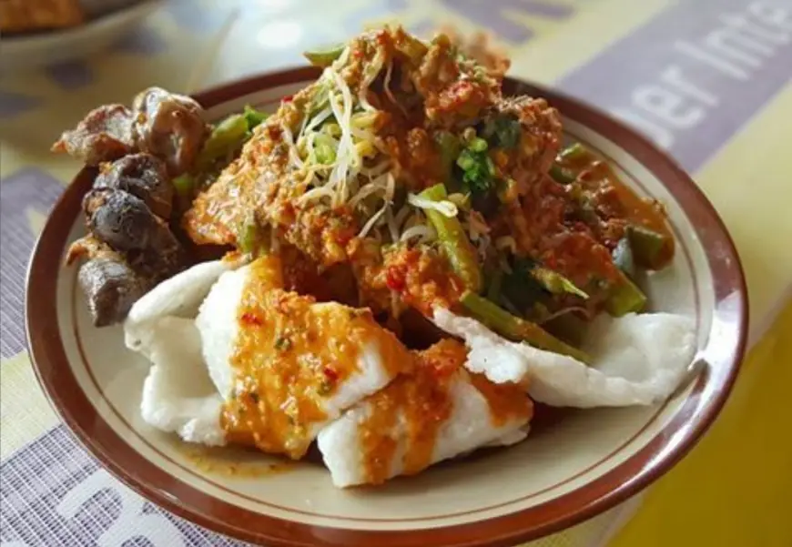 Pecel Punten di Kediri dengan Harga Jutaan Rupiah, Unik atau Bikin Kaget?
