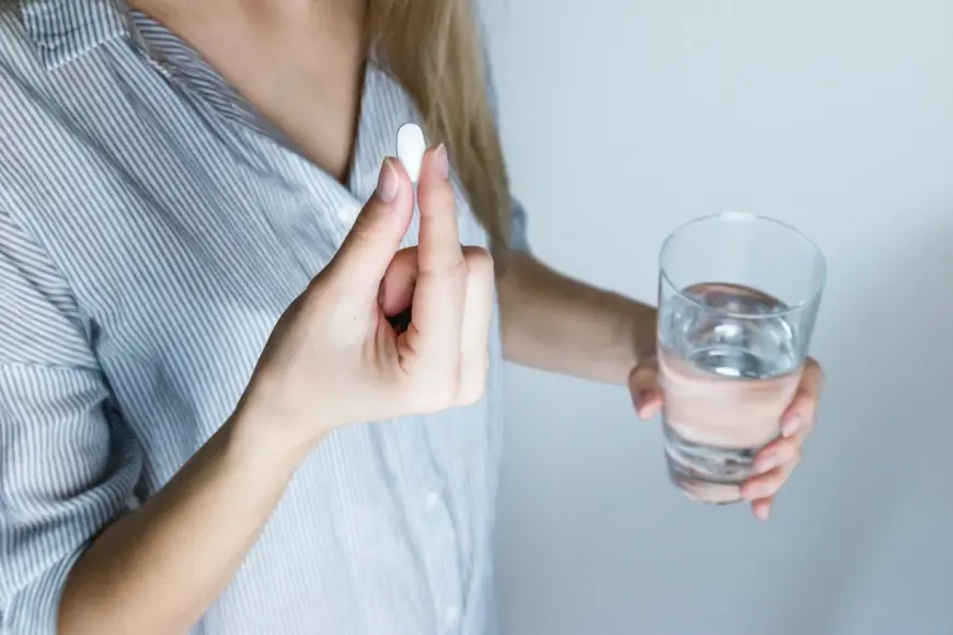 Waktu Minum Obat: Sebelum atau Sesudah Makan?