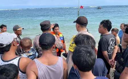 Tiga Santri Asal Mojokerto Hilang Terseret Ombak di Balekambang Malang