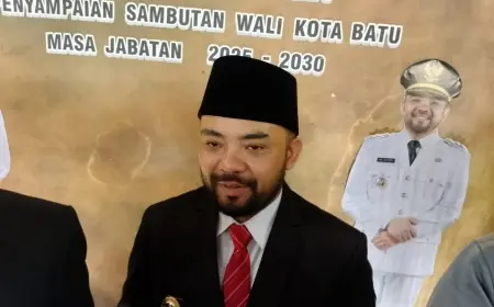 Jelang Porprov Jatim 2025, Pemkot Batu Anggarkan Rp 200 Juta untuk Peremajaan Rumput Stadion Gelora Brantas