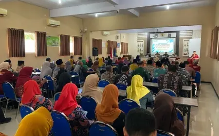 Kacabdindik Bondowoso Tegas Larang Sekolah Tahan Ijazah dan Gelar Wisuda di Hotel