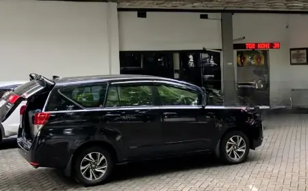 KPK Bawa Dua Koper Hitam dari Kantor KONI Jatim Usai 7 Jam Penggeledahan
