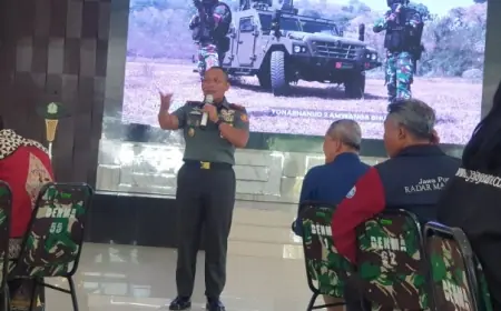 Panglima Divisi 2 Kostrad Jalin Kehangatan Silaturahmi Bersama Media