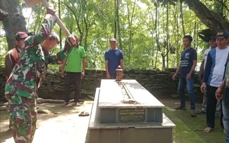 Kaburkan Sejarah Leluhur, Warga Tiga Desa di Jombang Bongkar Makam Palsu