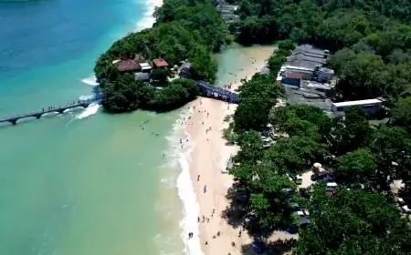 Keindahan Pantai Selatan Malang Perlu Inovasi dan Kolaborasi