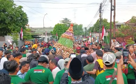Grebeg Syawal Sewu Ketupat di Pasuruan, Angkat Destinasi Wisata dan Ekonomi Pelaku UMKM