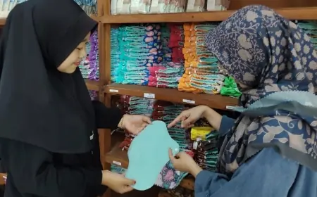 Inspiratif, Perempuan di Jombang Produksi Popok dan Pembalut Ramah Lingkungan