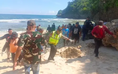 Dihantam Ombak Besar, Dua Nelayan Asal Lombok Timur Tewas di Perairan Pantai Selatan Malang